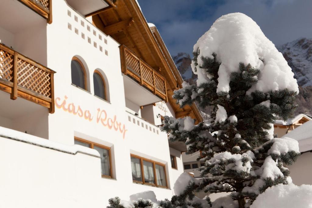 Hotel Ciasa Roby San Cassiano  Exteriér fotografie